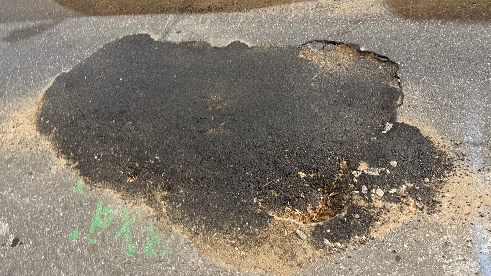 Photographic documentation of the work as submitted to the city's 311 record.