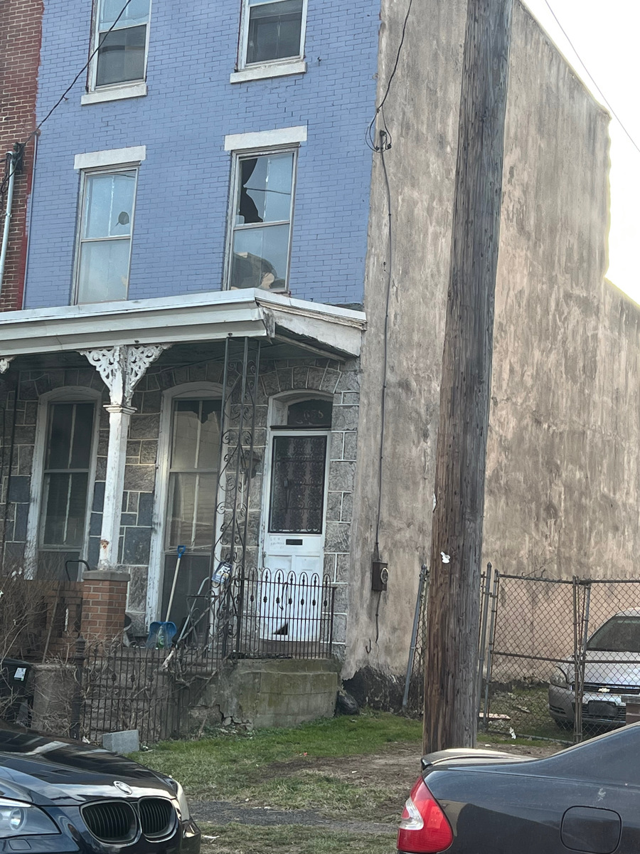 Photographic documentation of the work as submitted to the city's 311 record.