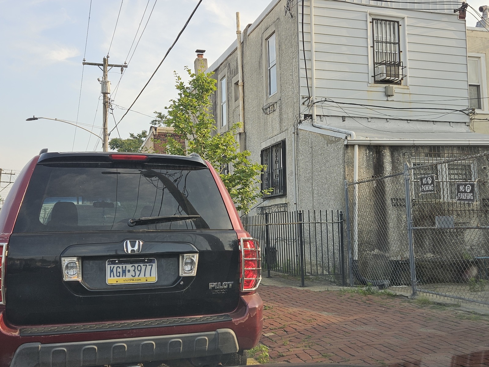 Photographic documentation of the work as submitted to the city's 311 record.