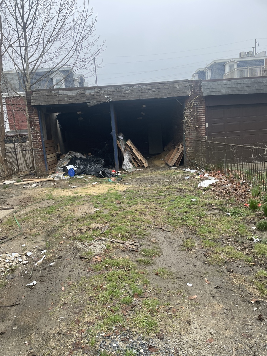 Photographic documentation of the work as submitted to the city's 311 record.
