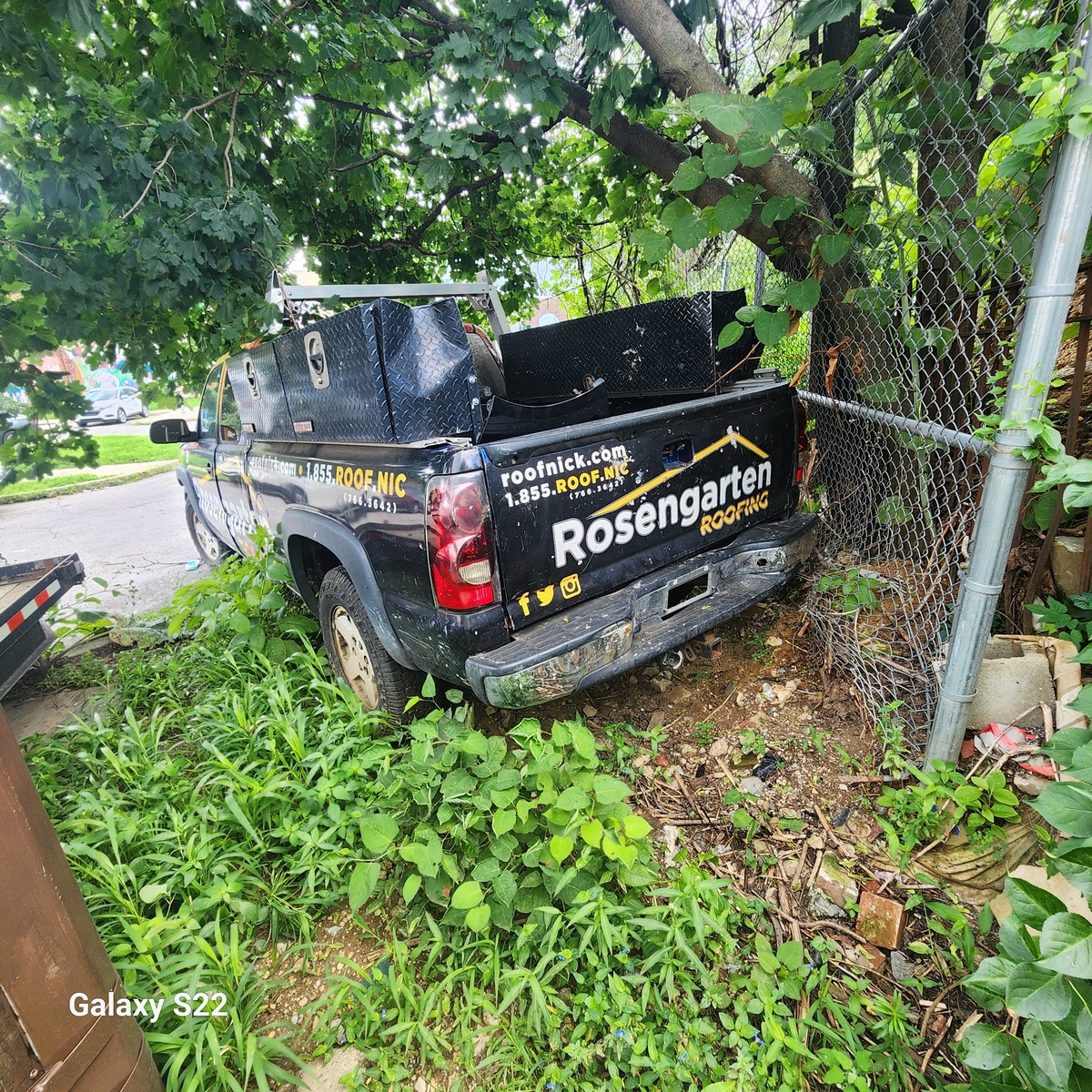 Photographic documentation of the work as submitted to the city's 311 record.