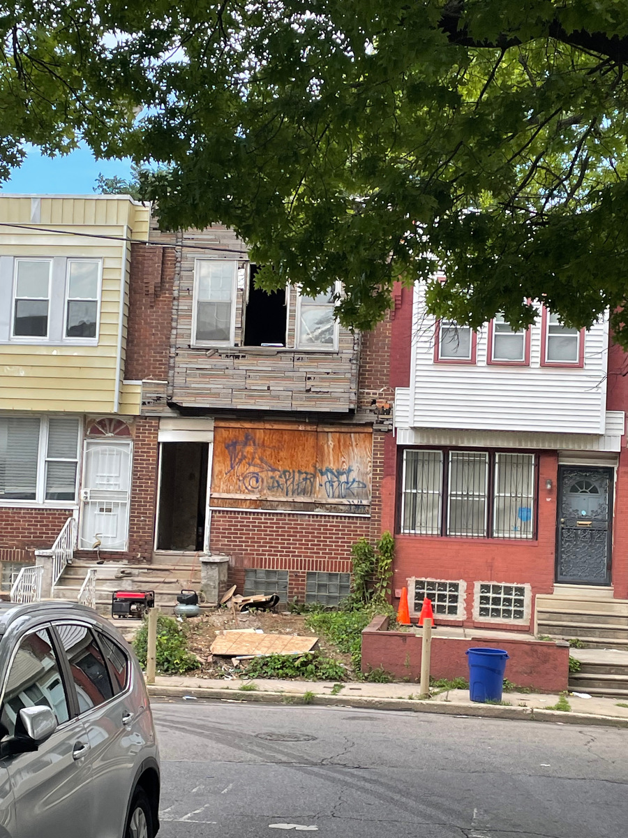 Photographic documentation of the work as submitted to the city's 311 record.