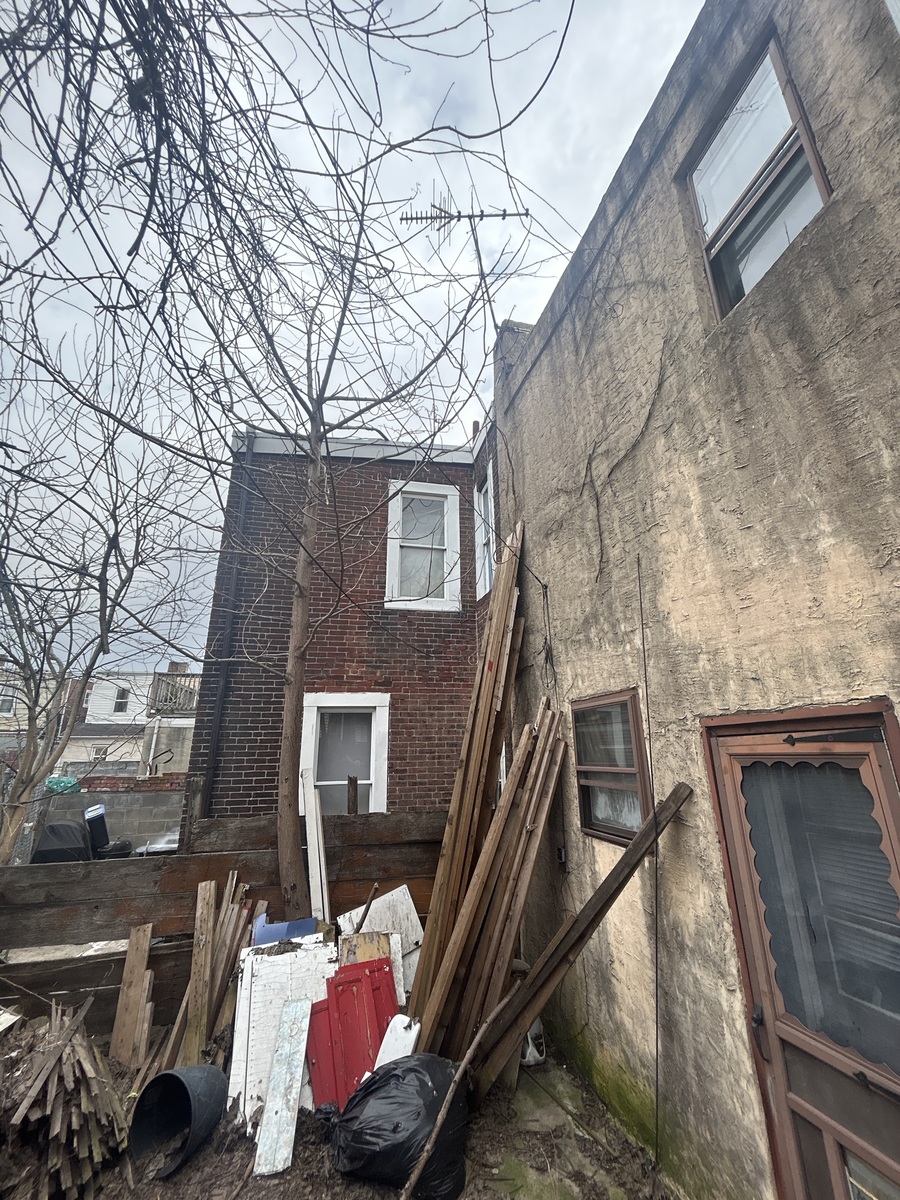 Photographic documentation of the work as submitted to the city's 311 record.