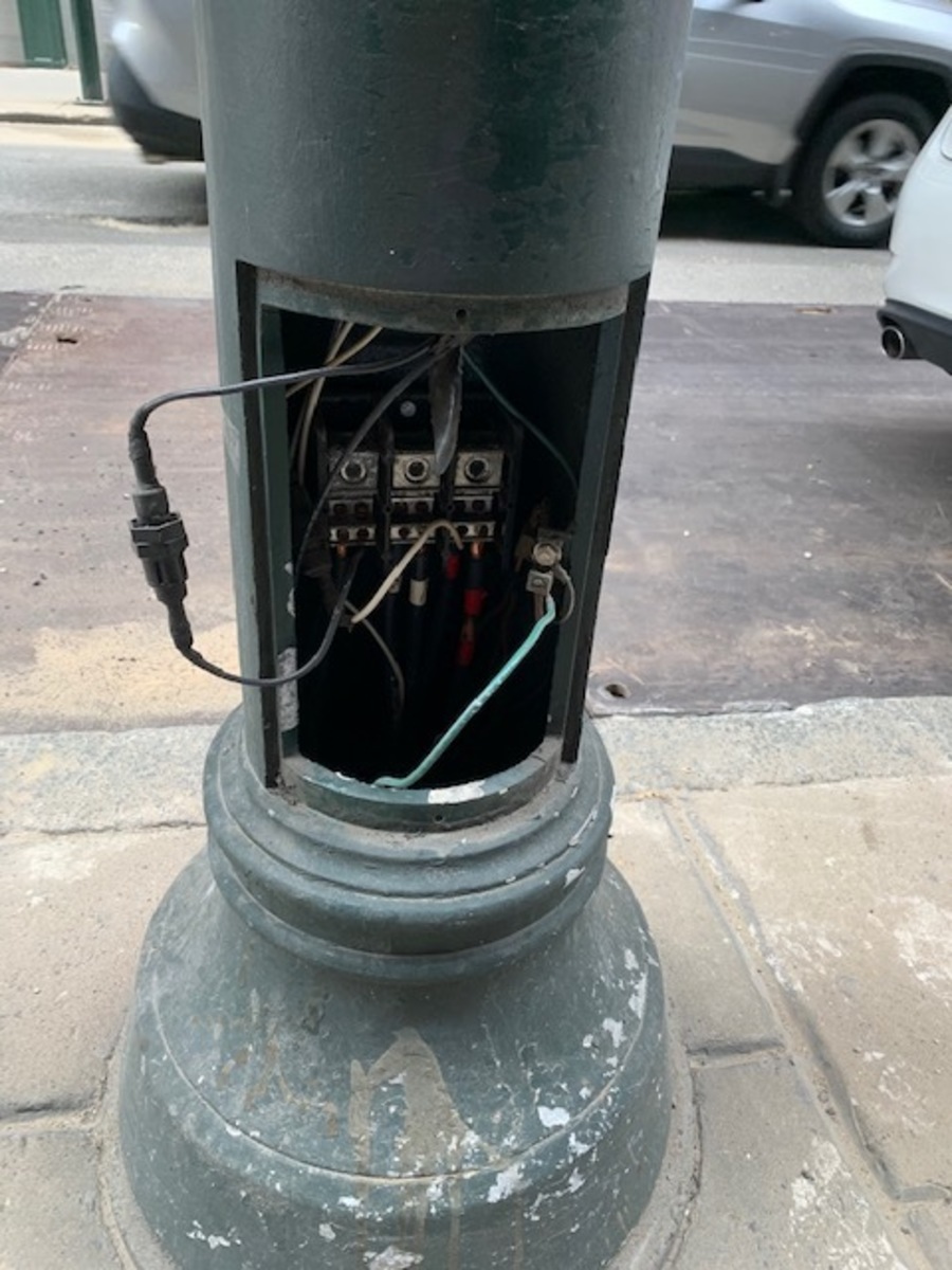 Photographic documentation of the work as submitted to the city's 311 record.