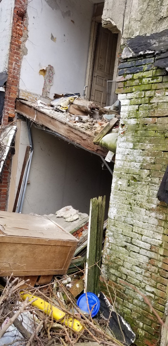 Photographic documentation of the work as submitted to the city's 311 record.