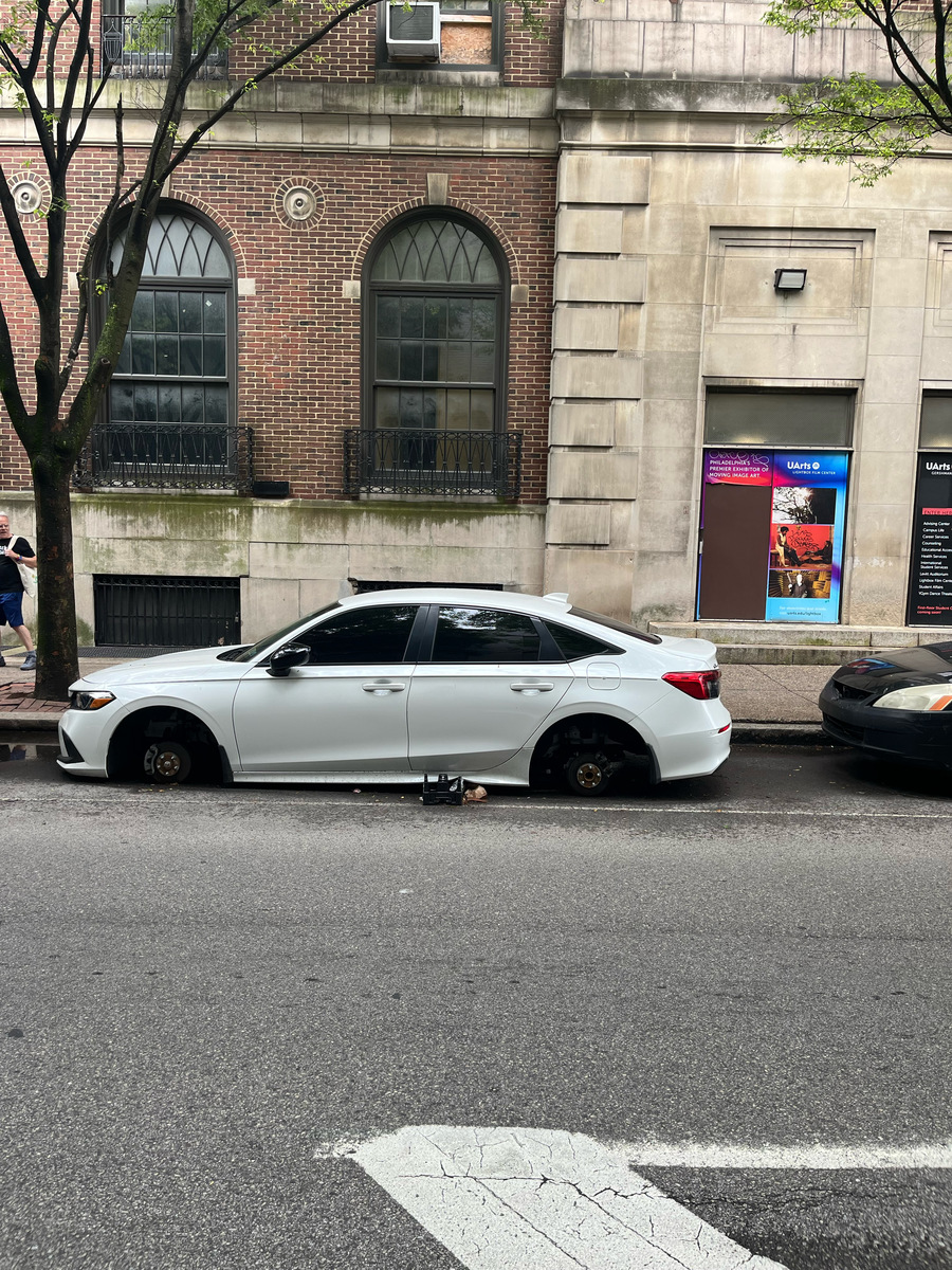 Photographic documentation of the work as submitted to the city's 311 record.