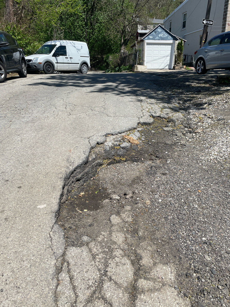 Photographic documentation of the work as submitted to the city's 311 record.