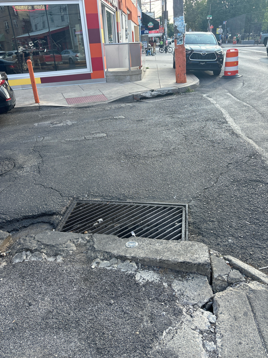 Photographic documentation of the work as submitted to the city's 311 record.