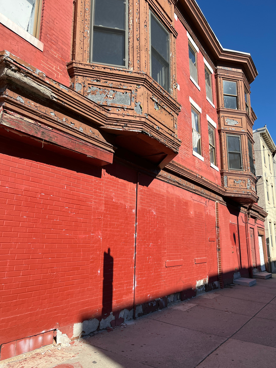 Photographic documentation of the work as submitted to the city's 311 record.