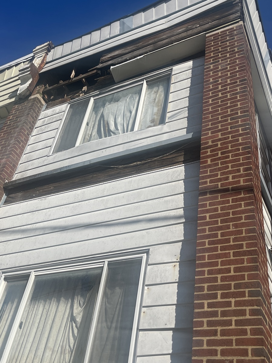 Photographic documentation of the work as submitted to the city's 311 record.