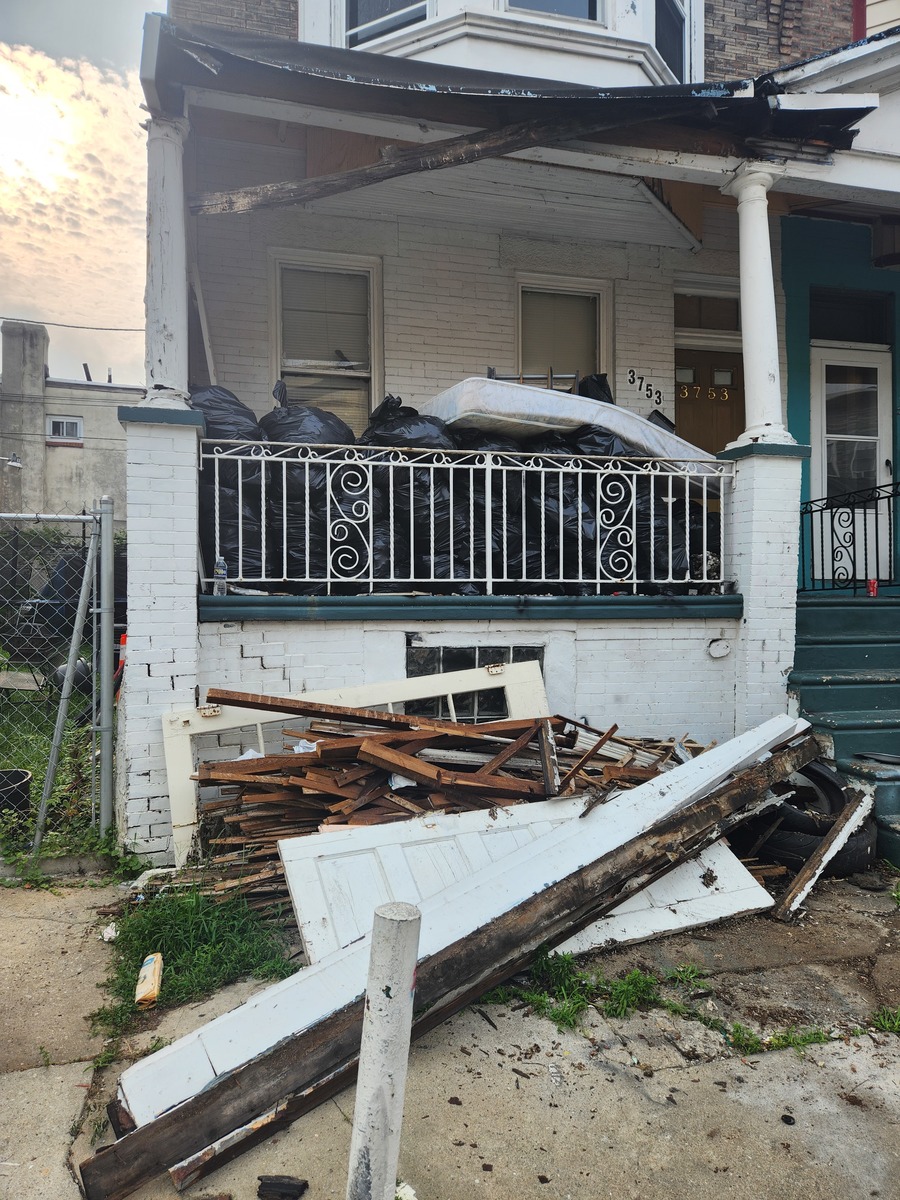 Photographic documentation of the work as submitted to the city's 311 record.