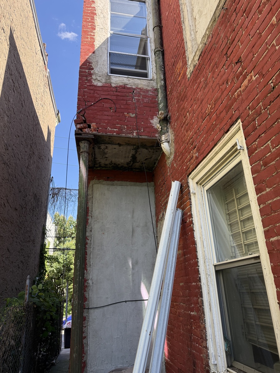 Photographic documentation of the work as submitted to the city's 311 record.