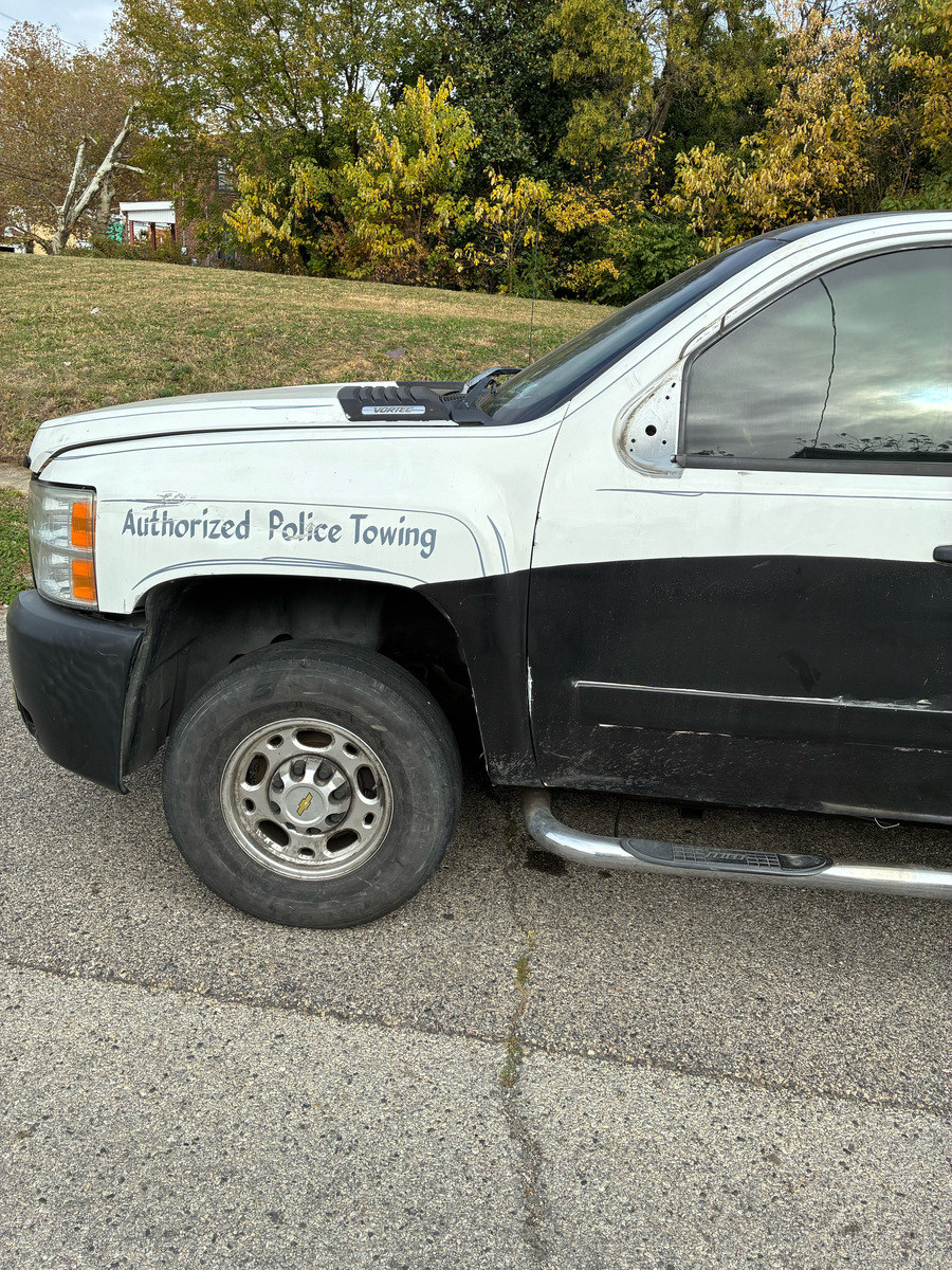 Photographic documentation of the work as submitted to the city's 311 record.