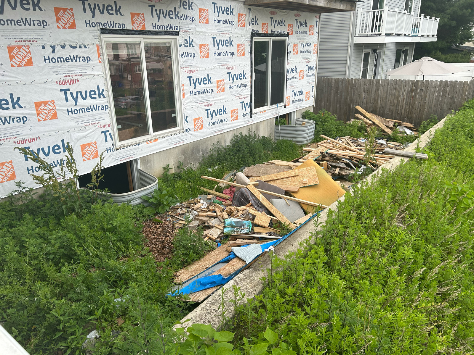 Photographic documentation of the work as submitted to the city's 311 record.