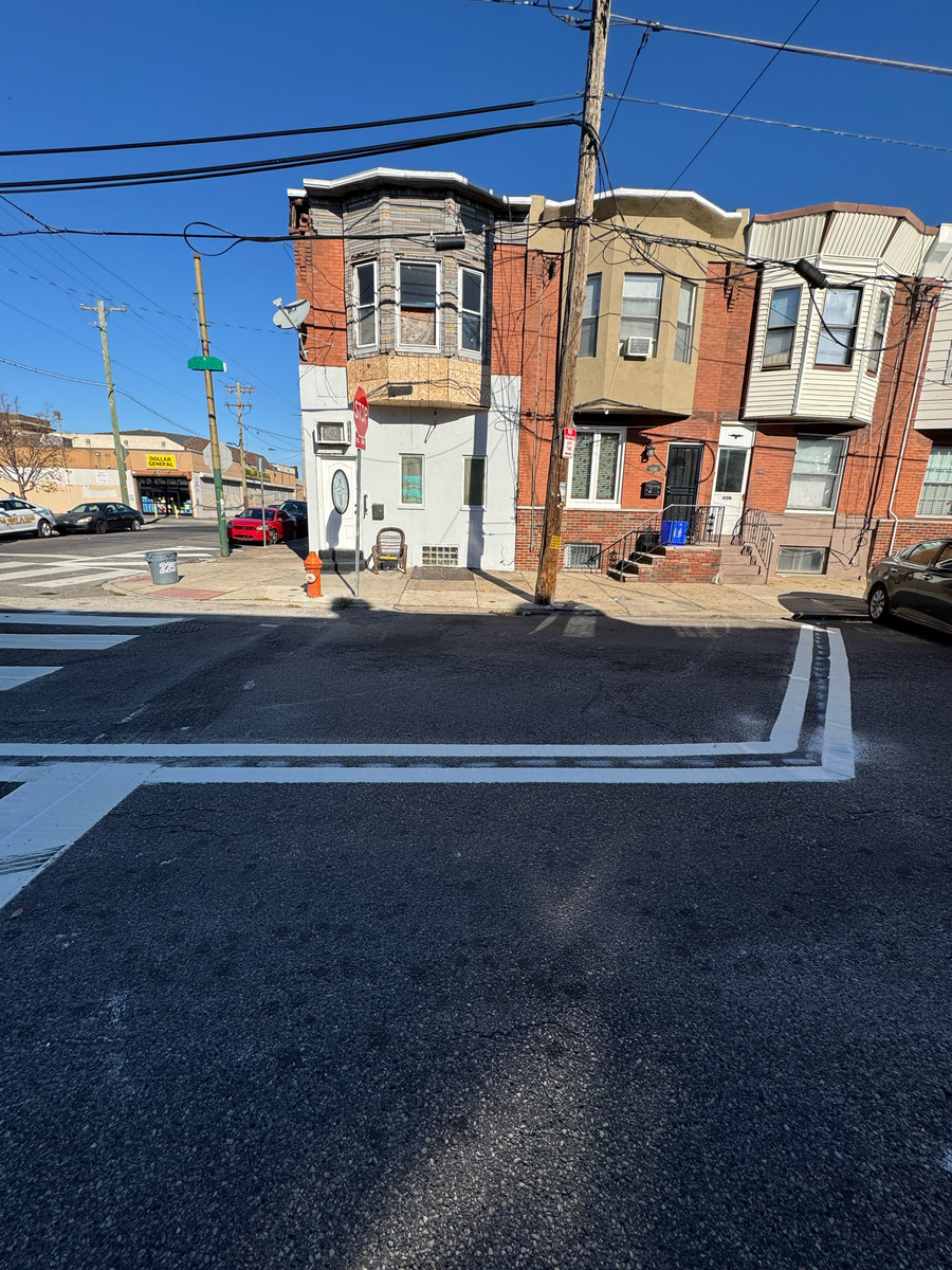 Photographic documentation of the work as submitted to the city's 311 record.