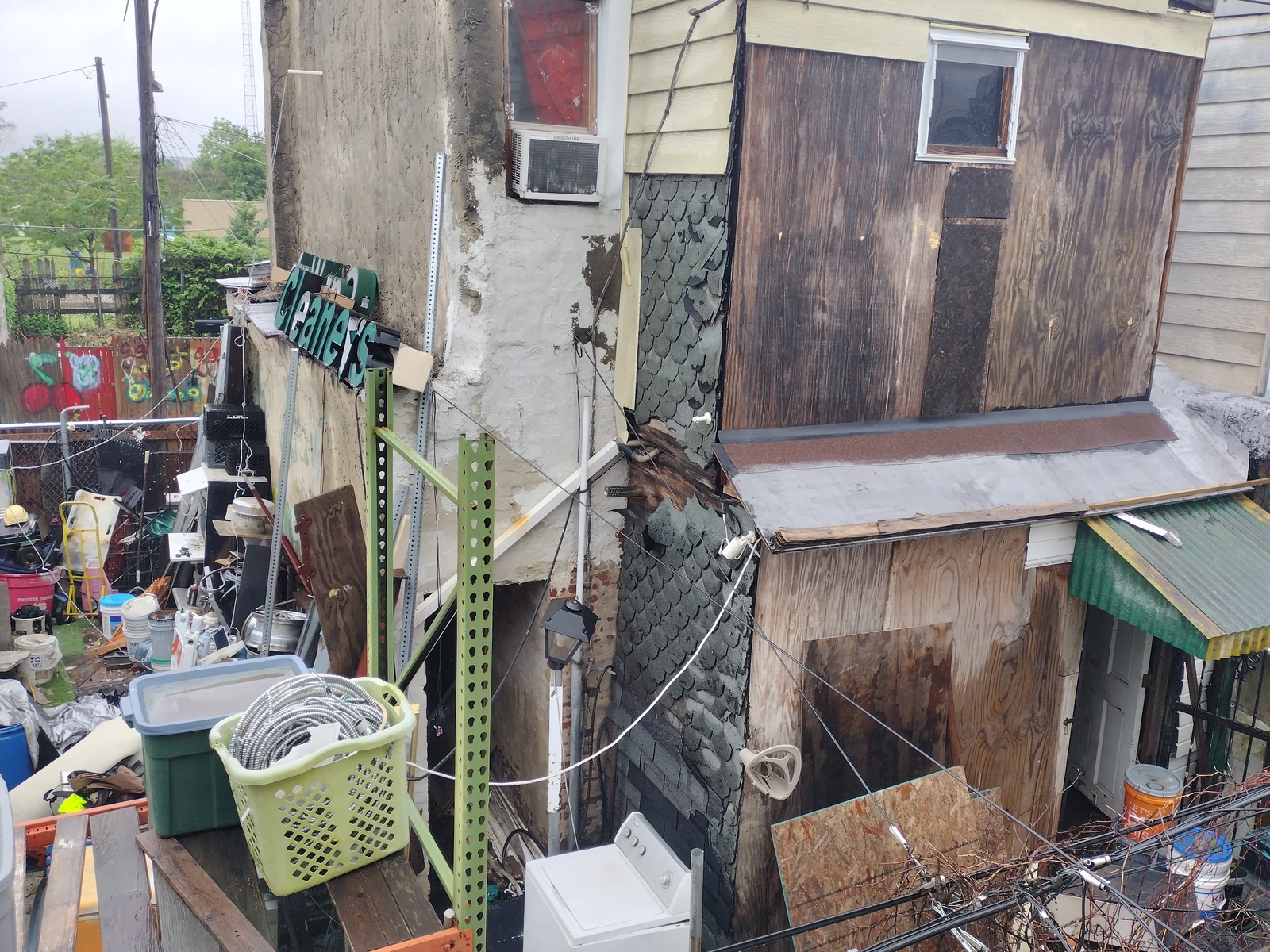Photographic documentation of the work as submitted to the city's 311 record.