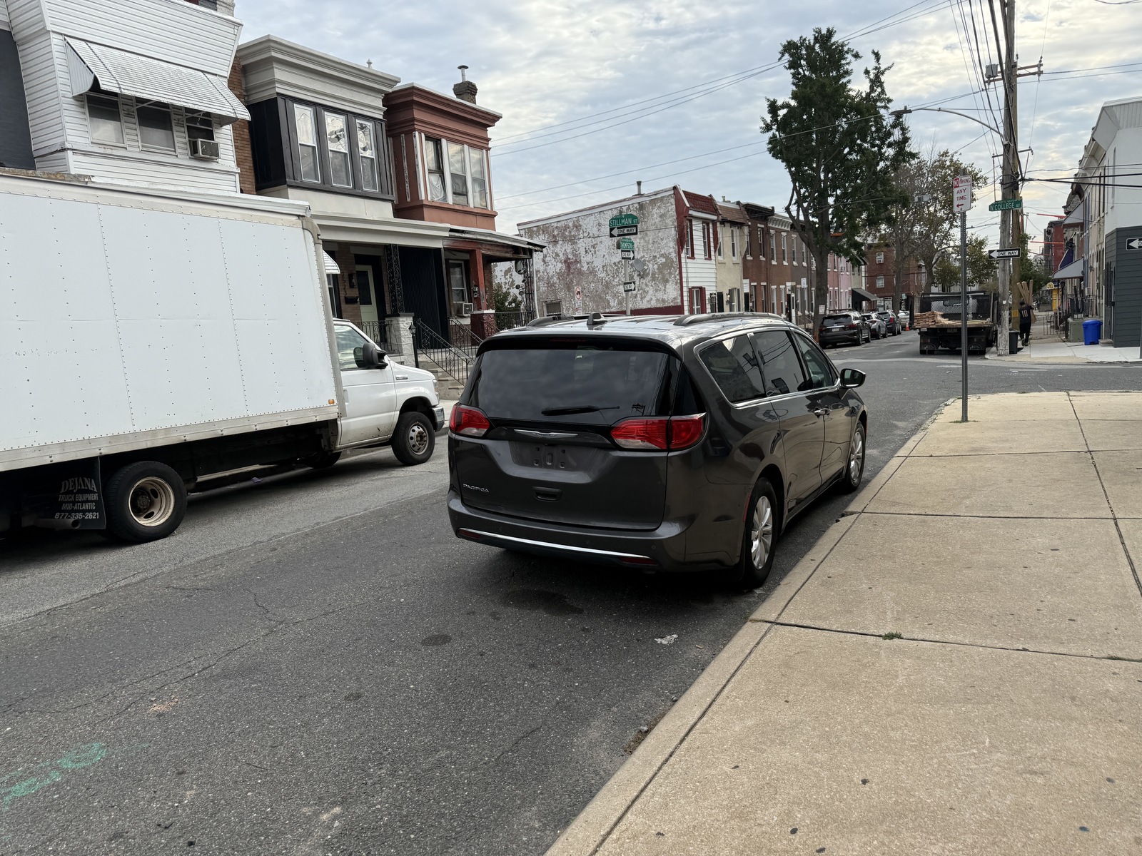 Photographic documentation of the work as submitted to the city's 311 record.