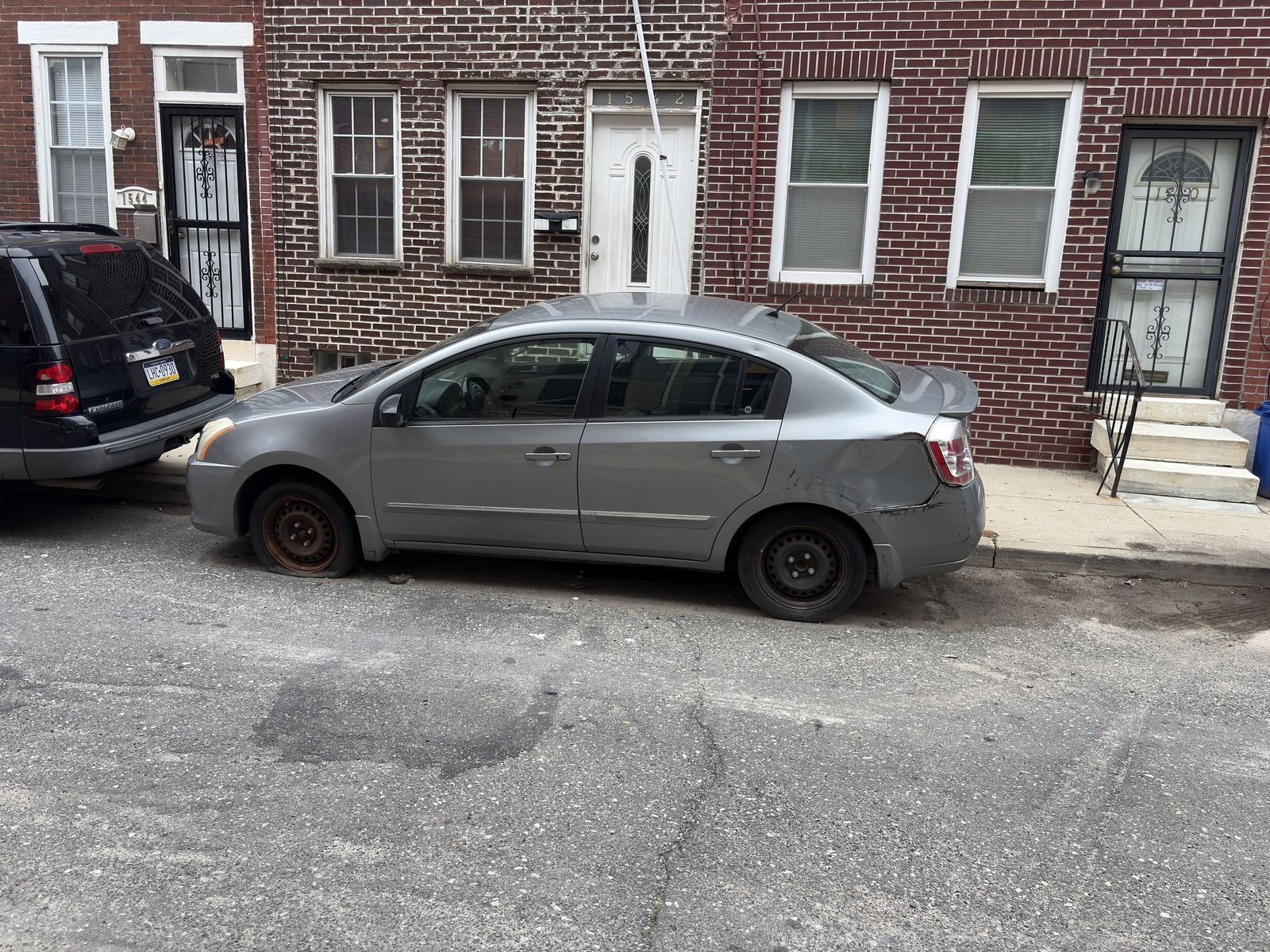 Photographic documentation of the work as submitted to the city's 311 record.