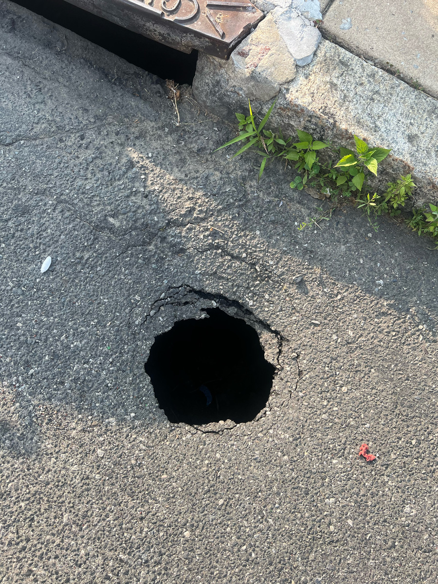 Photographic documentation of the work as submitted to the city's 311 record.