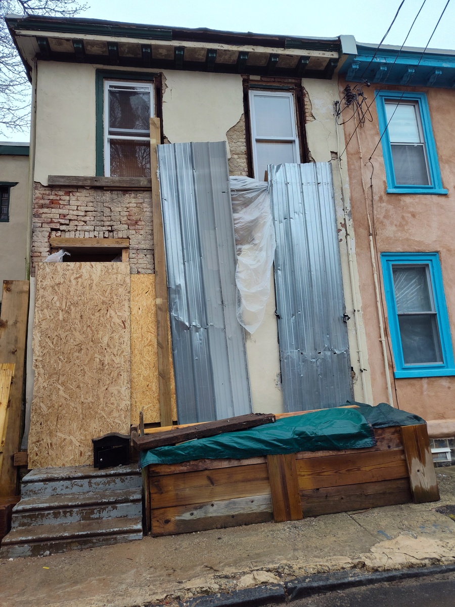 Photographic documentation of the work as submitted to the city's 311 record.