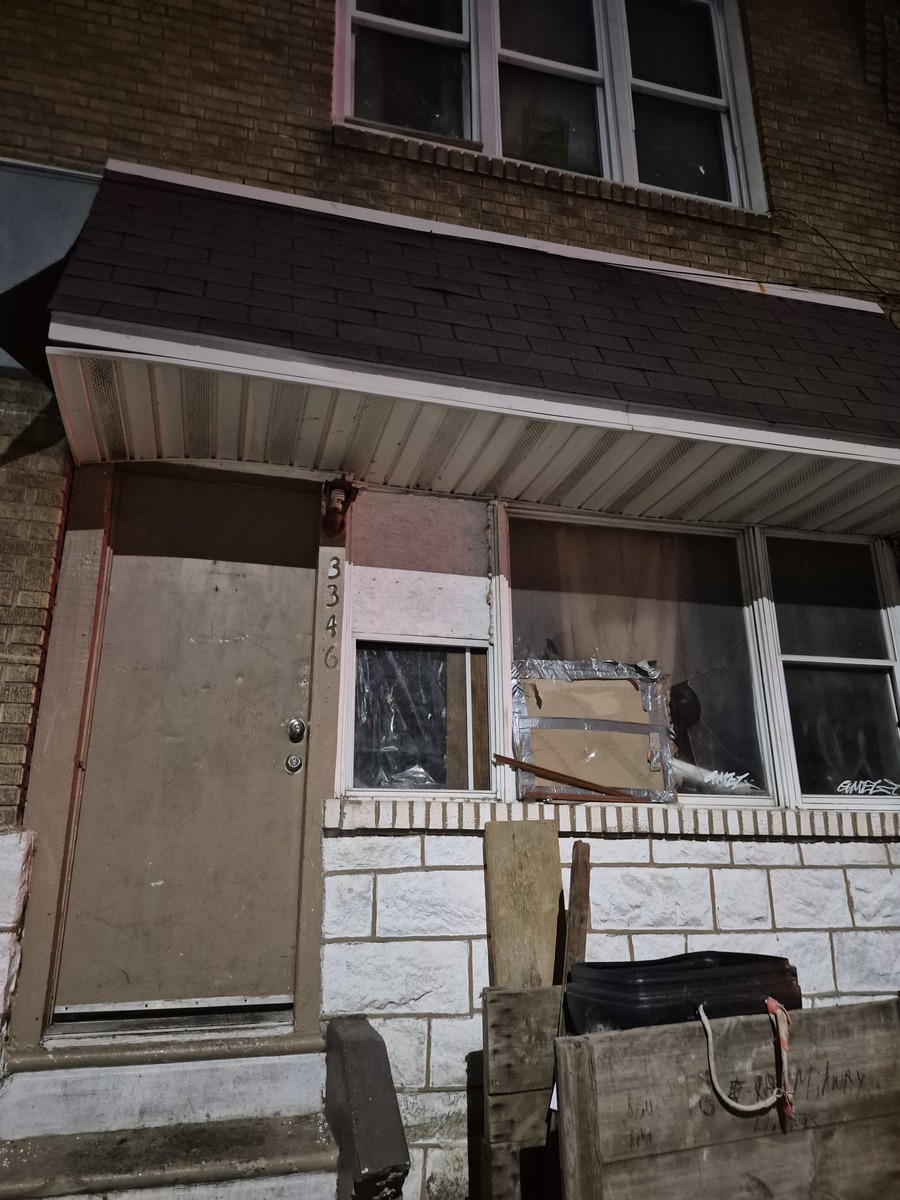 Photographic documentation of the work as submitted to the city's 311 record.