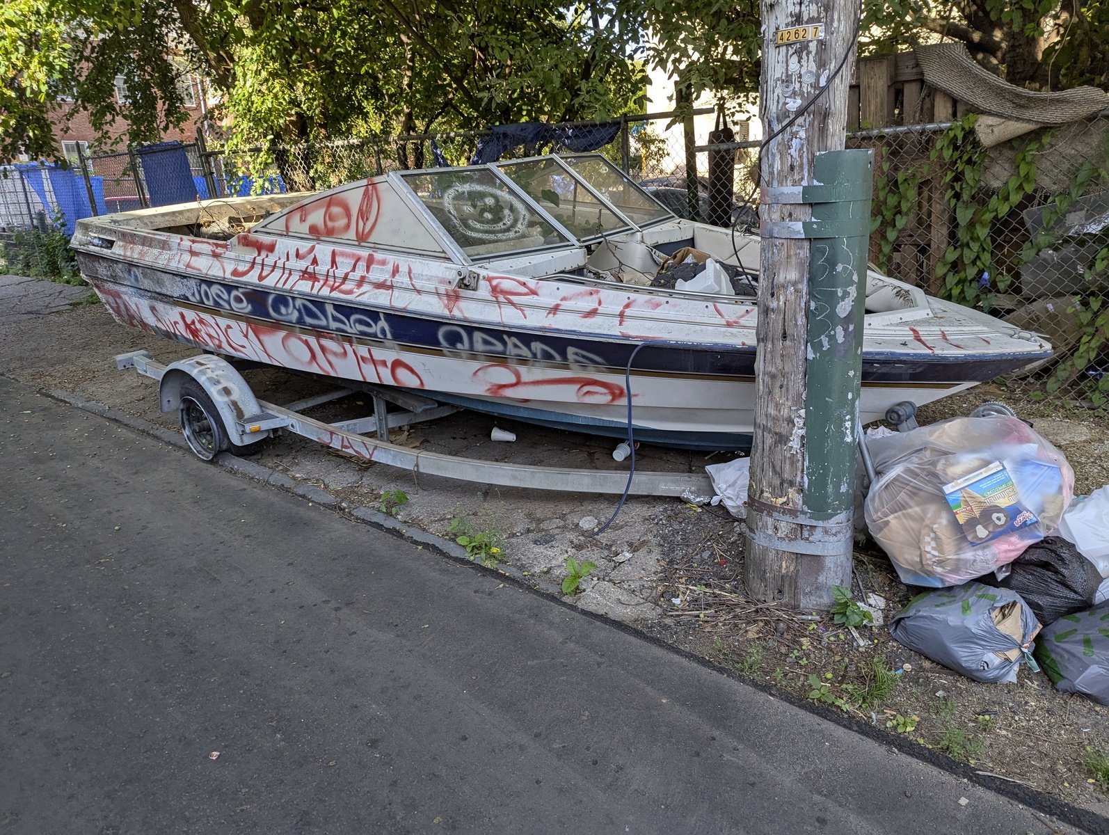 Photographic documentation of the work as submitted to the city's 311 record.