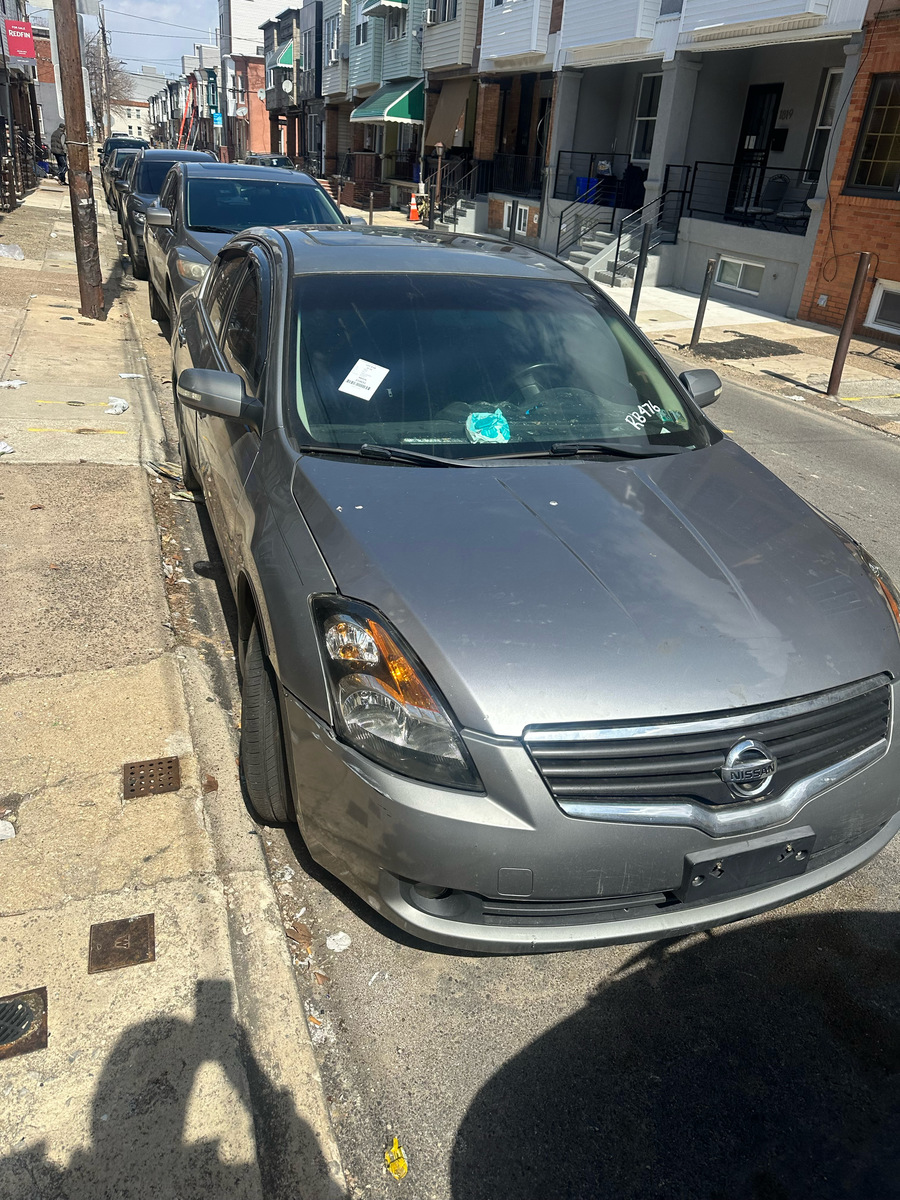 Photographic documentation of the work as submitted to the city's 311 record.