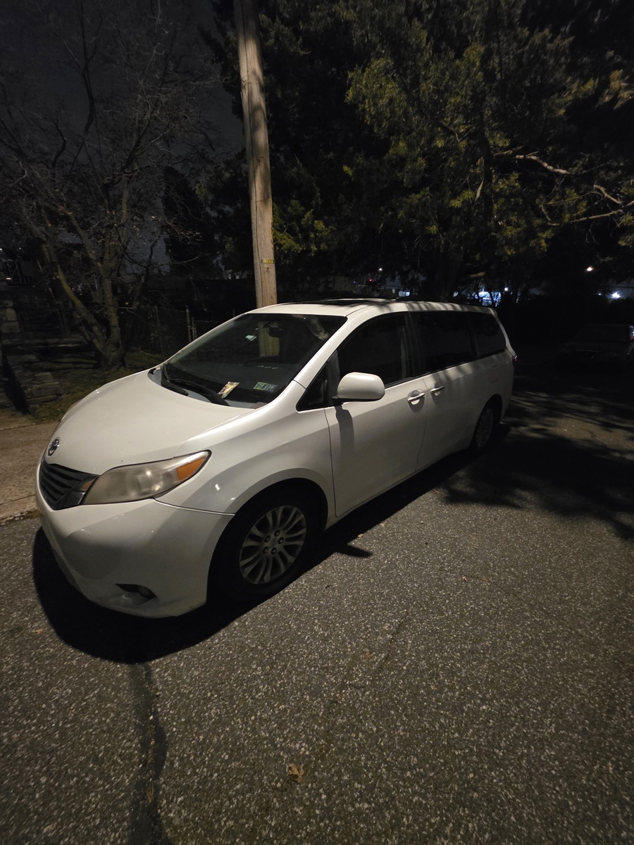 Photographic documentation of the work as submitted to the city's 311 record.