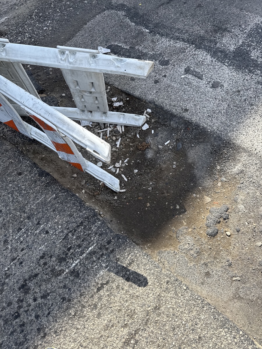 Photographic documentation of the work as submitted to the city's 311 record.