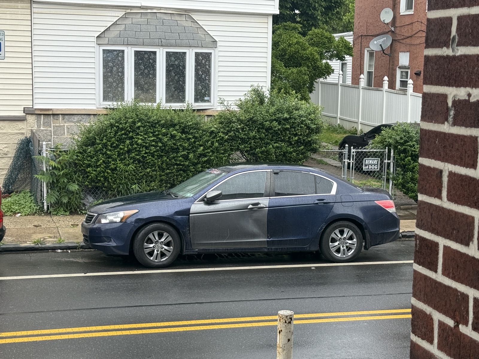 Photographic documentation of the work as submitted to the city's 311 record.