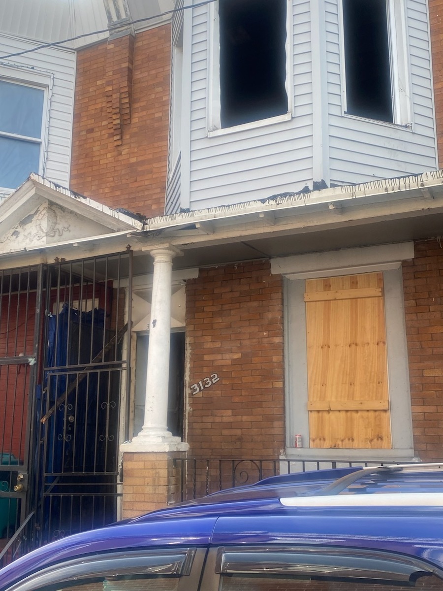 Photographic documentation of the work as submitted to the city's 311 record.