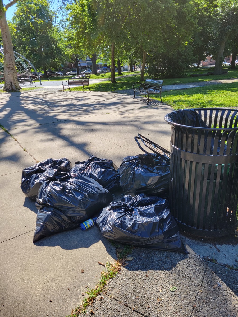 Photographic documentation of the work as submitted to the city's 311 record.