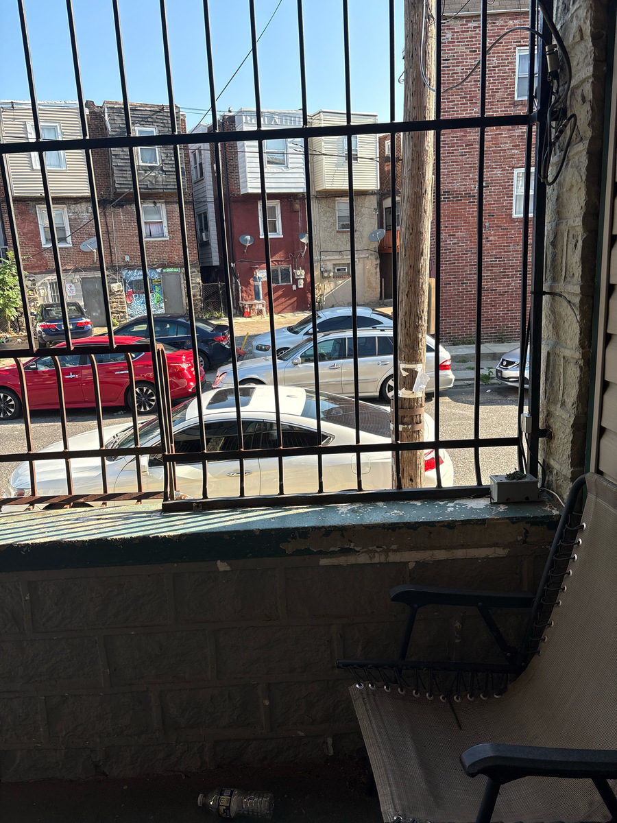 Photographic documentation of the work as submitted to the city's 311 record.