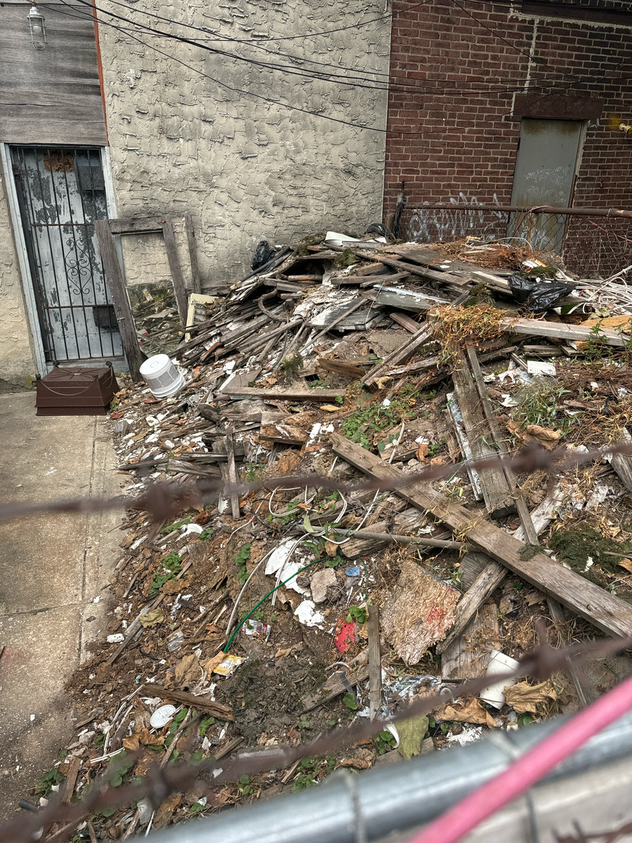 Photographic documentation of the work as submitted to the city's 311 record.