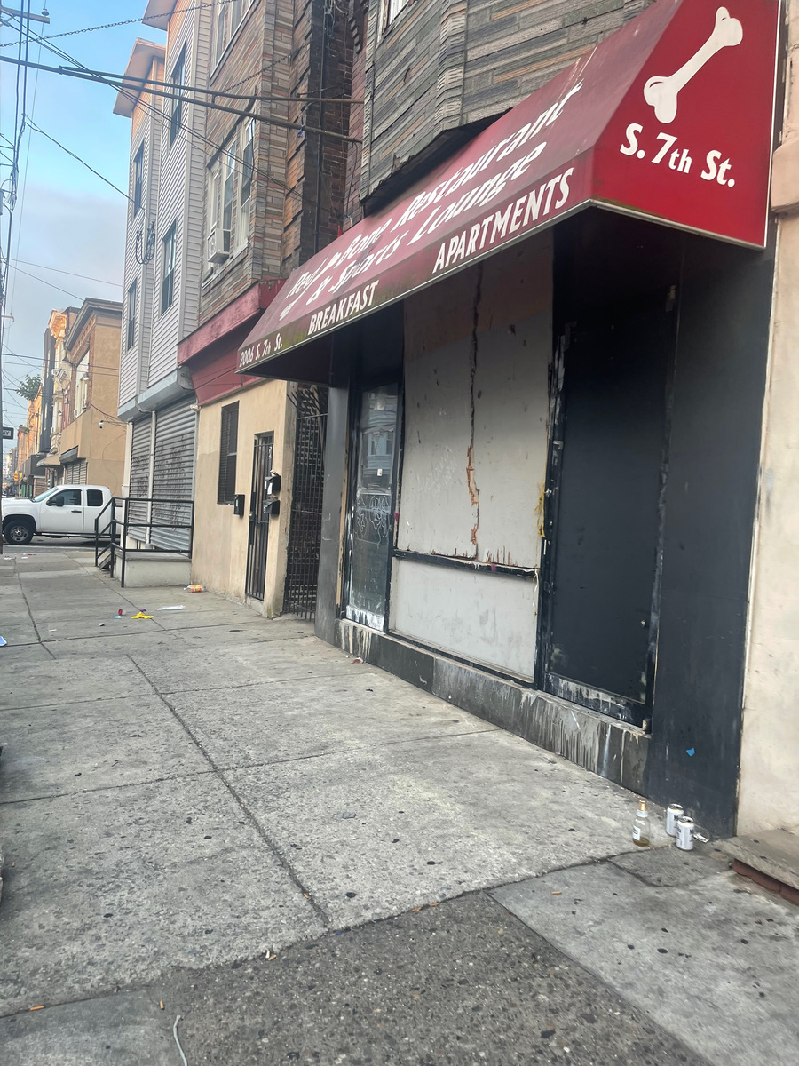 Photographic documentation of the work as submitted to the city's 311 record.