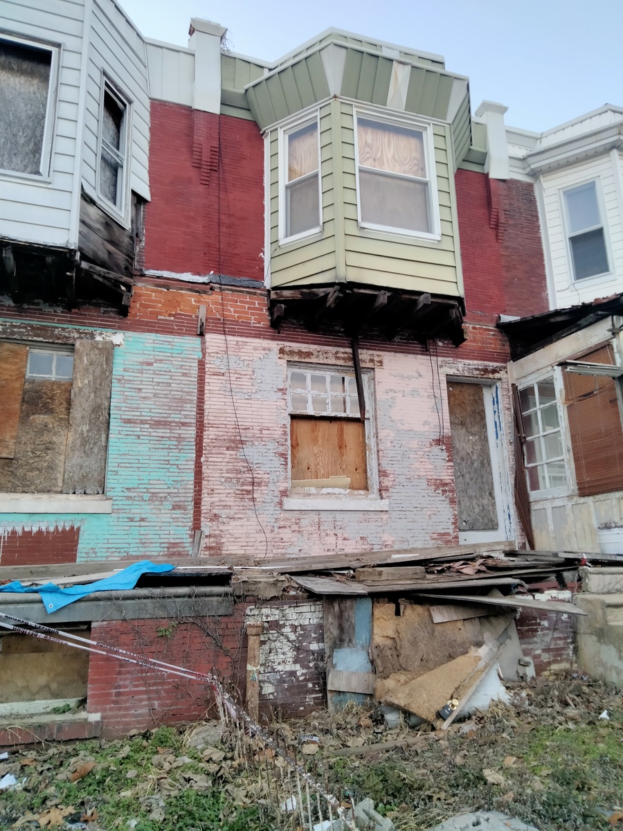 Photographic documentation of the work as submitted to the city's 311 record.