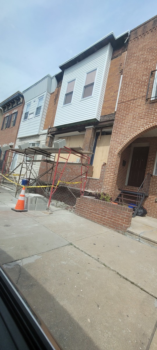 Photographic documentation of the work as submitted to the city's 311 record.