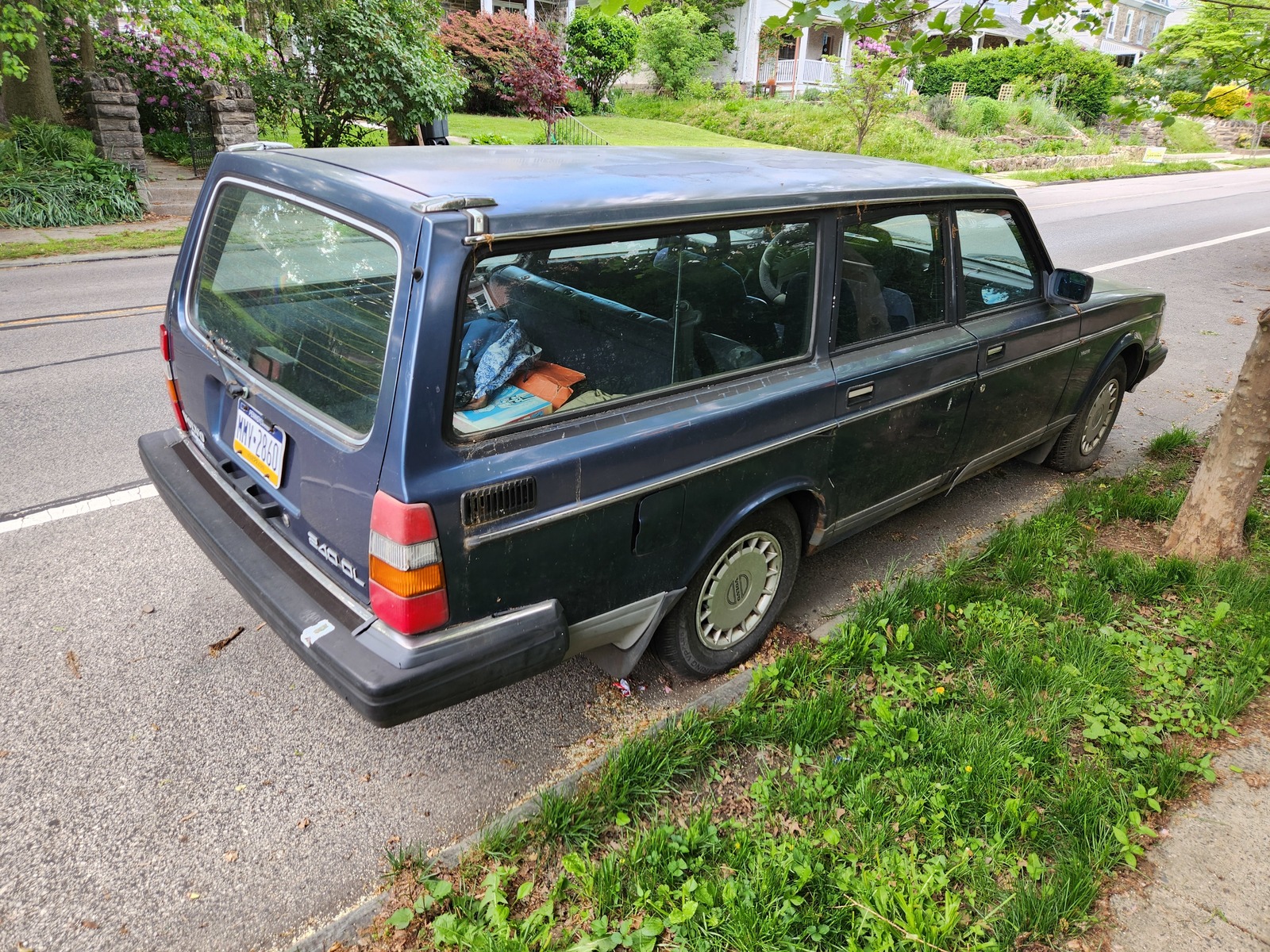 Photographic documentation of the work as submitted to the city's 311 record.