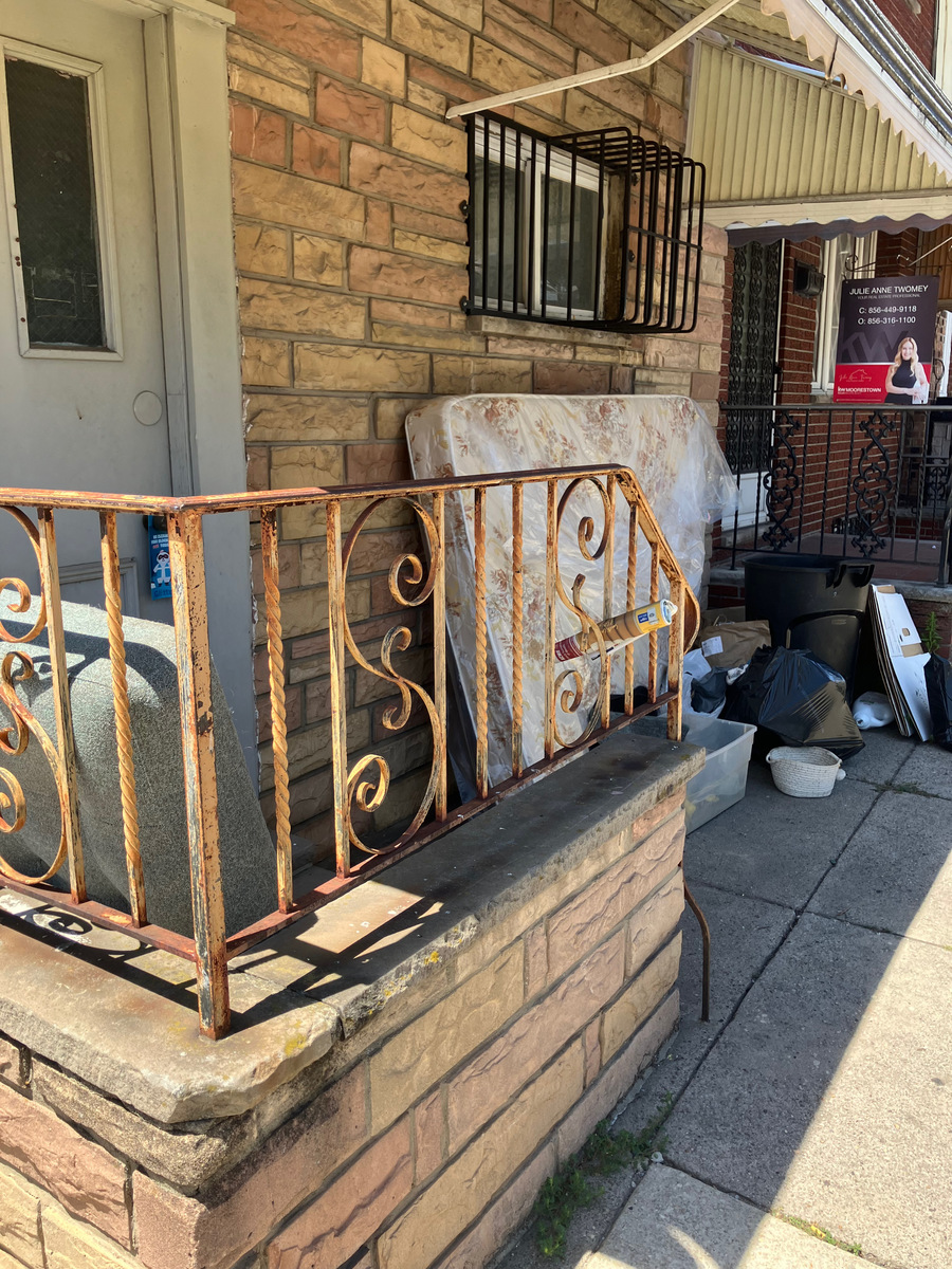 Photographic documentation of the work as submitted to the city's 311 record.