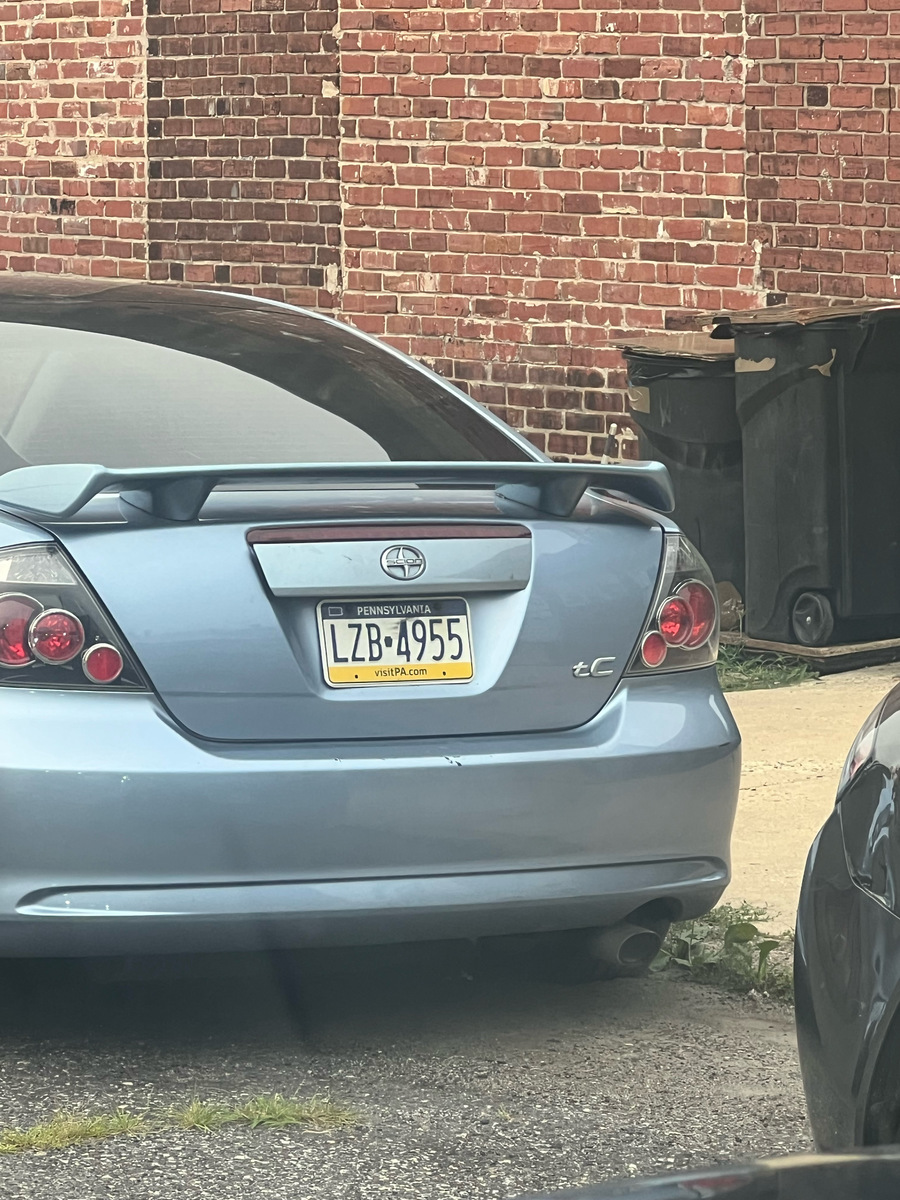 Photographic documentation of the work as submitted to the city's 311 record.