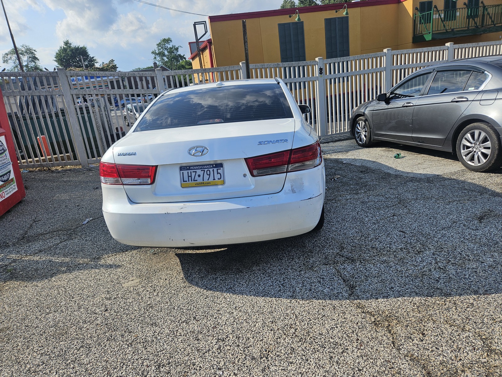 Photographic documentation of the work as submitted to the city's 311 record.