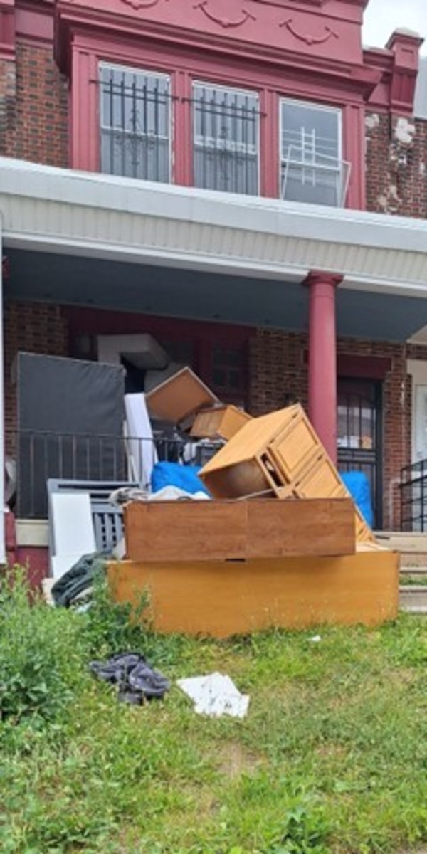Photographic documentation of the work as submitted to the city's 311 record.