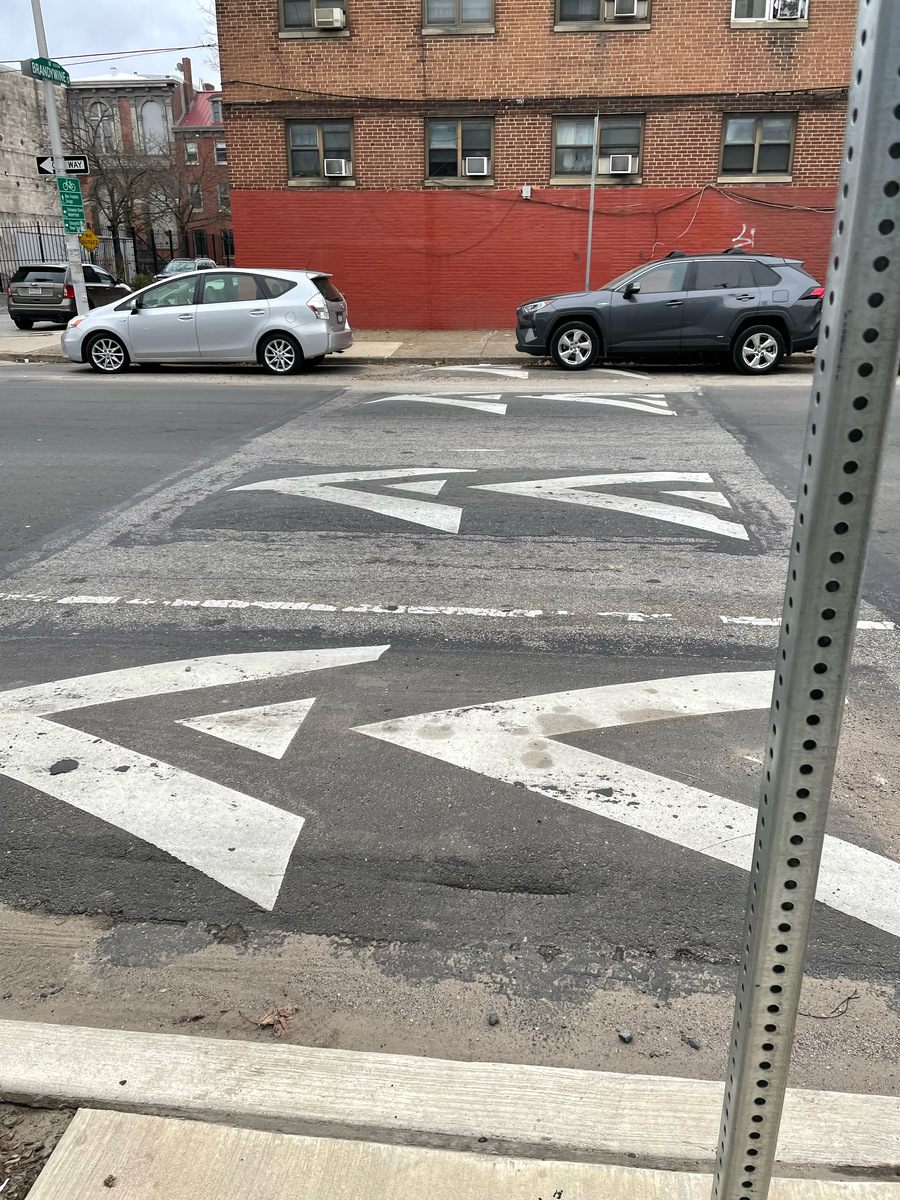 Photographic documentation of the work as submitted to the city's 311 record.