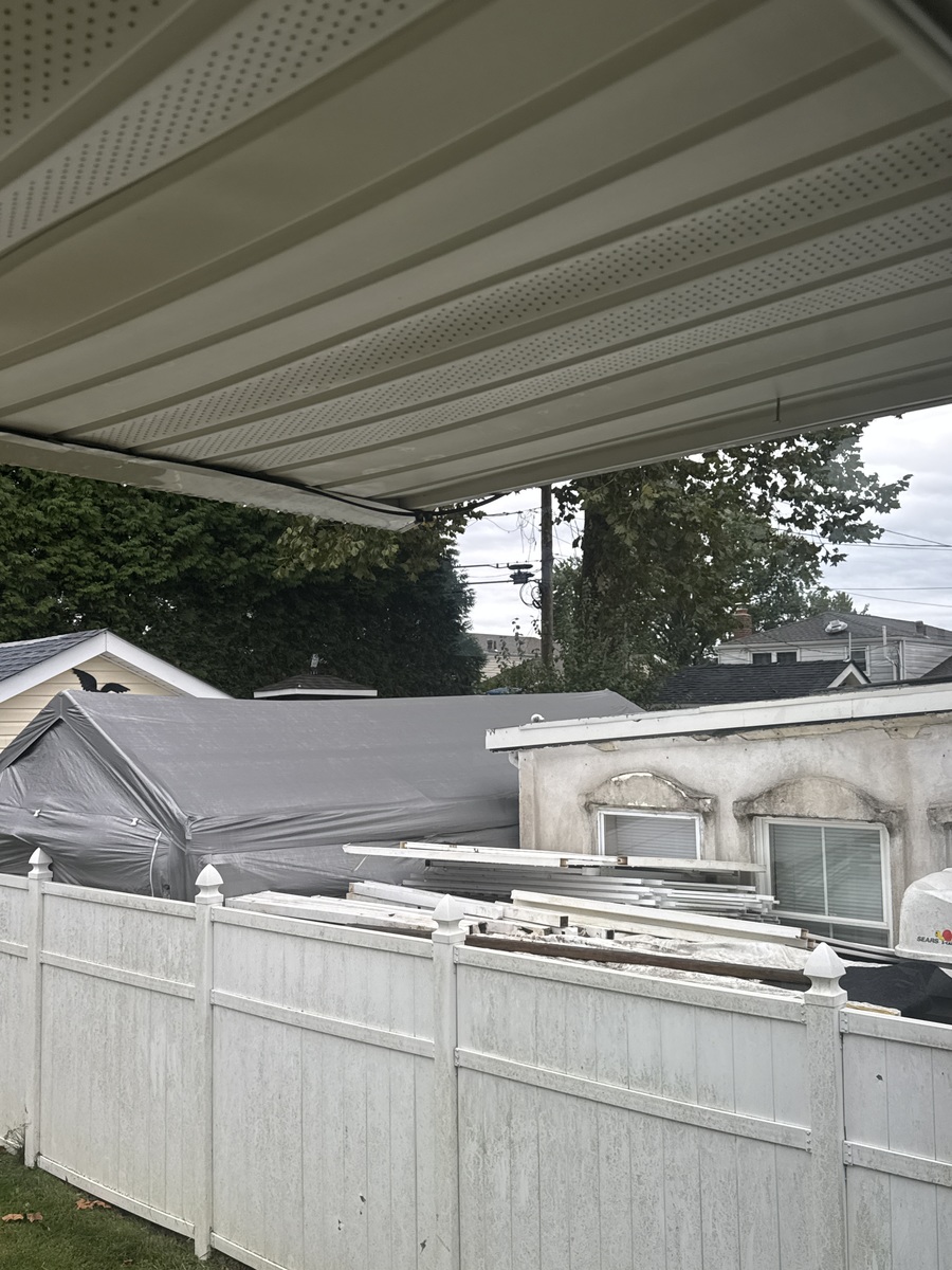 Photographic documentation of the work as submitted to the city's 311 record.