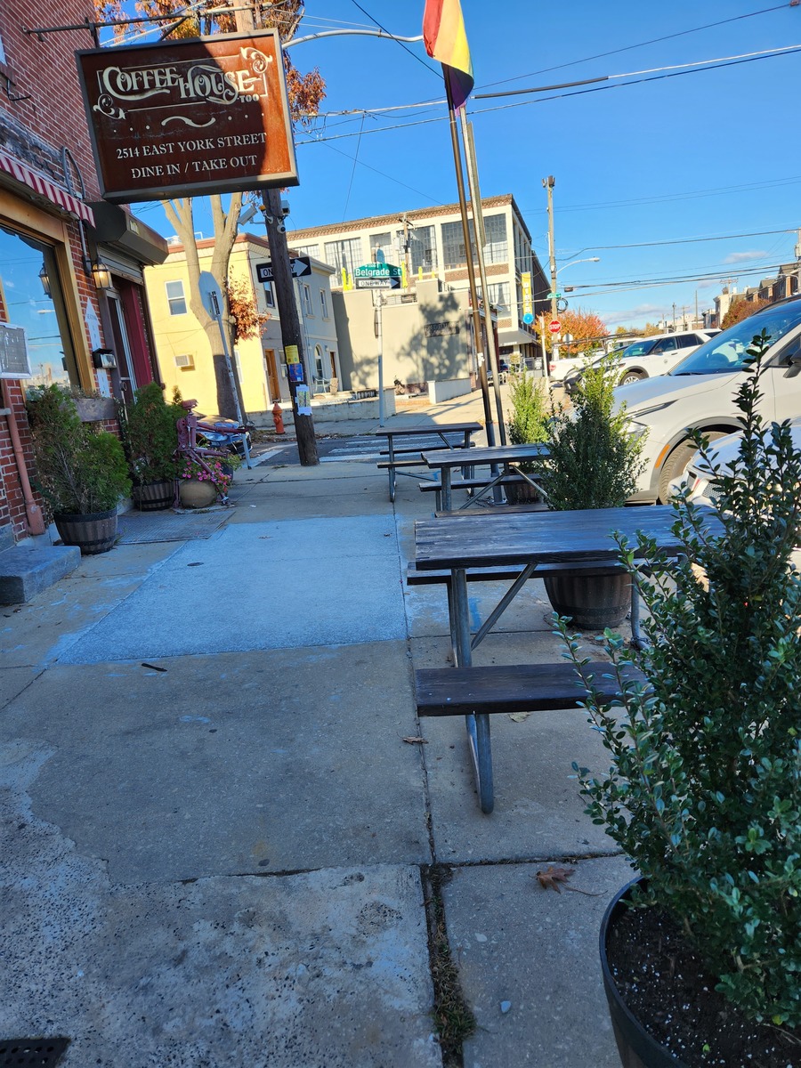 Photographic documentation of the work as submitted to the city's 311 record.