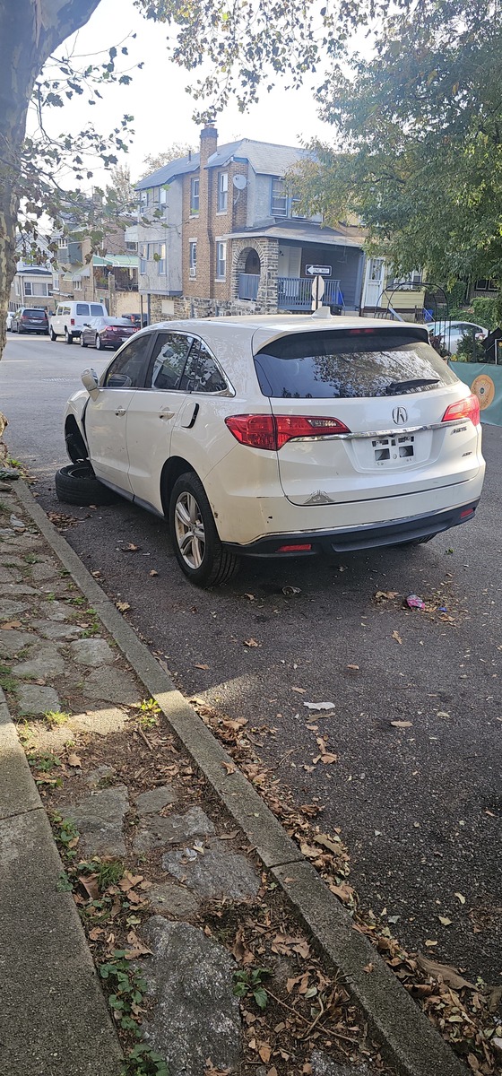 Photographic documentation of the work as submitted to the city's 311 record.