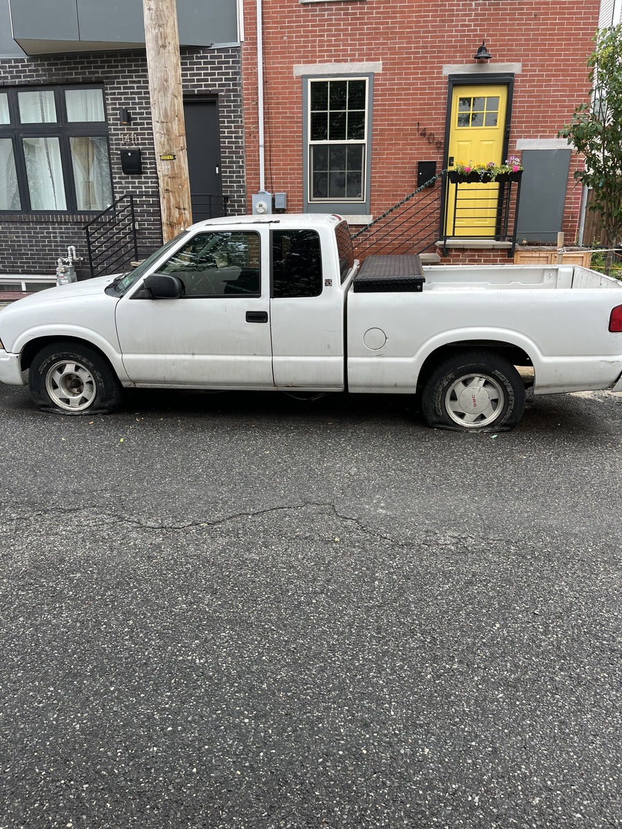 Photographic documentation of the work as submitted to the city's 311 record.