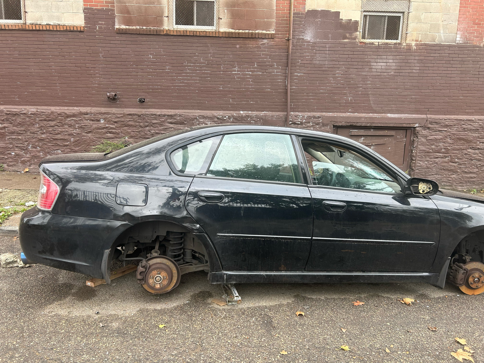 Photographic documentation of the work as submitted to the city's 311 record.