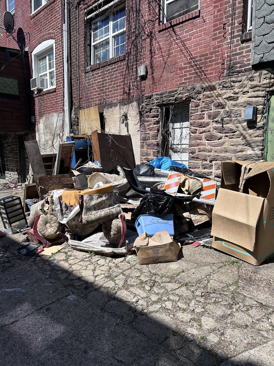 Photographic documentation of the work as submitted to the city's 311 record.
