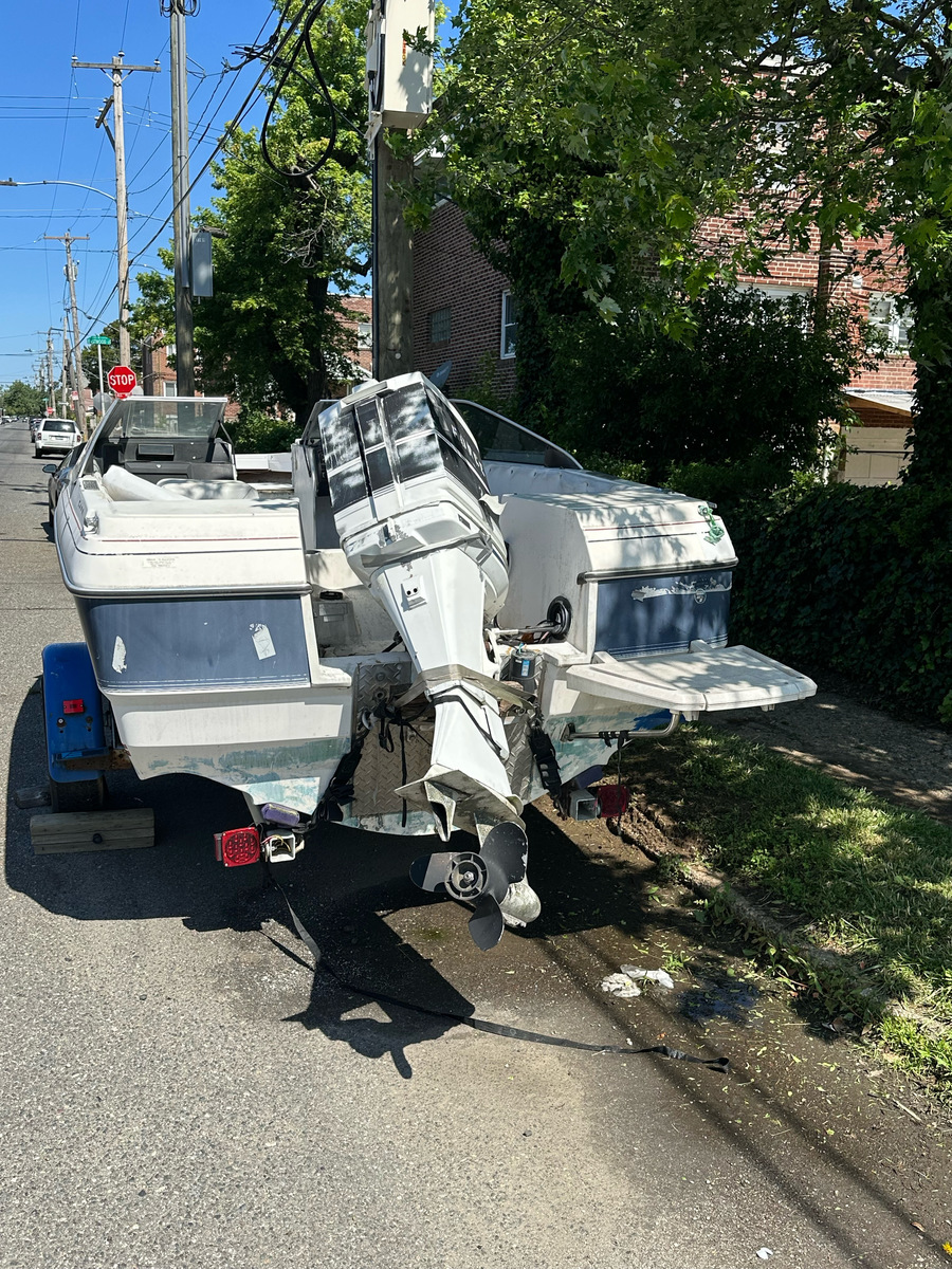 Photographic documentation of the work as submitted to the city's 311 record.